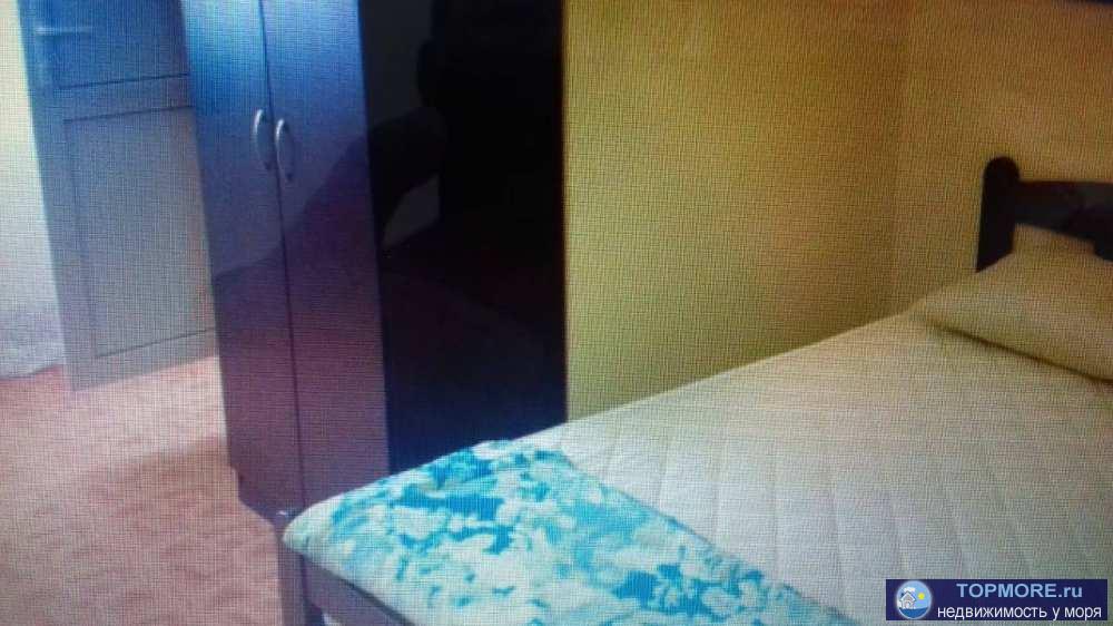 Лот № 134908. Продам коттедж в пос Солоники площадью 400 кв.м. 3 этажа 12 номеров для отдыхающих . Есть возможность...