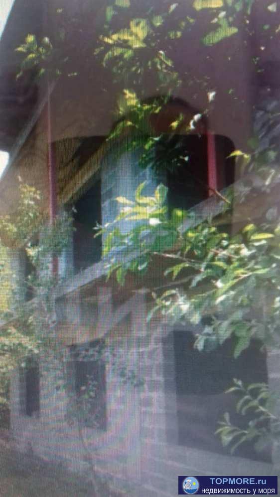 Продам 3х этажный дом недострой из 10ти комнат на ул.марьинское шоссе 4й килиметр. Участок земли 6 соток ровный... - 2