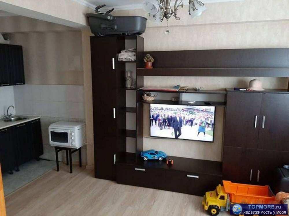 Продаёться трёх этажный танхауз с ремонтом,мебельюи техникой.Три этажа полностью мебелированы,очень удобно как для... - 1