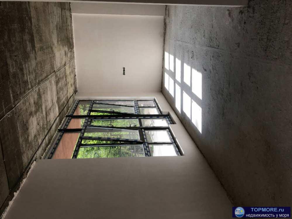 Продаётся новый дом на Малом Ахуне.Площадь дома 250 кв.м, ровный облагороженный участок 7 соток. Гараж на 2... - 1