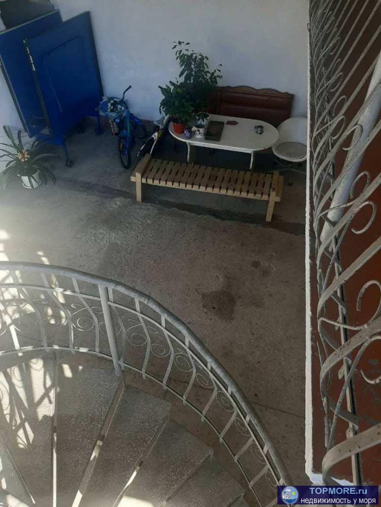 Срочно продам дом ! Дом находится возле дороги, очень хорошие подъездные пути. Дом идеально подойдет как для жизни,... - 1