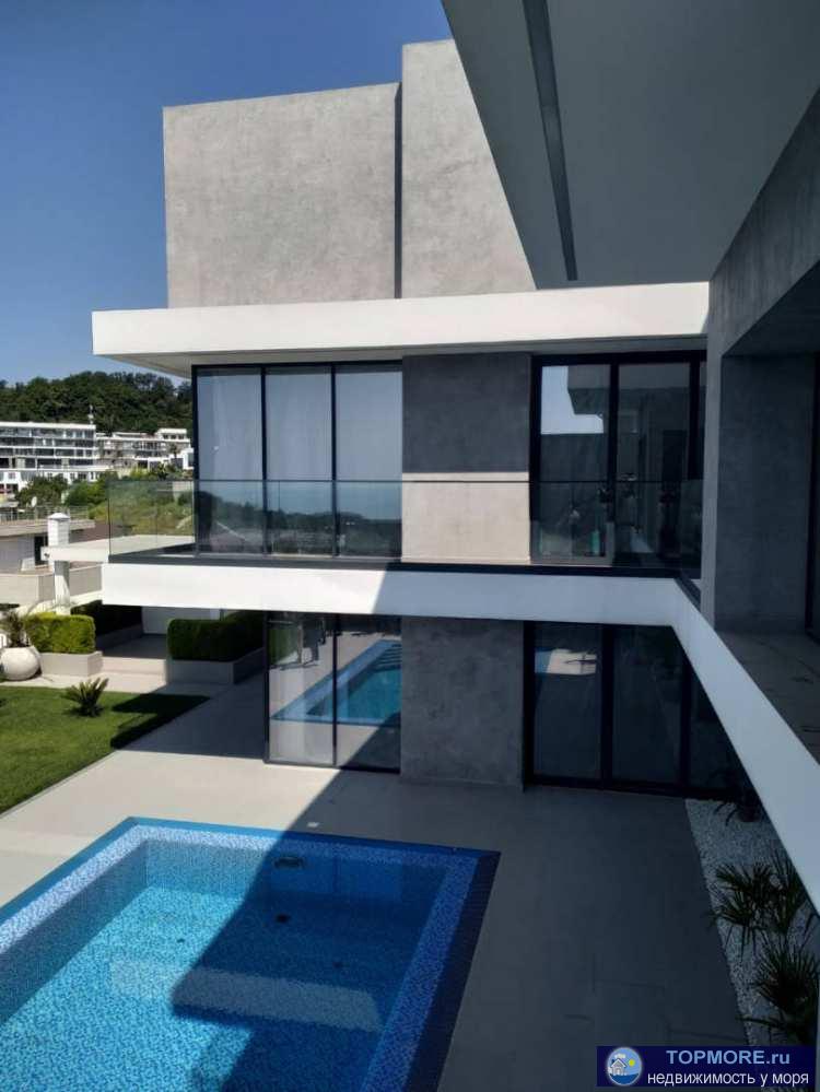 Лот № 129409. Эксклюзивное предложение о продаже Элитного коттеджа построенного в стиле хай-тек.Коттедж бережно... - 2