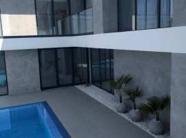 Лот № 129409. Эксклюзивное предложение о продаже Элитного коттеджа...