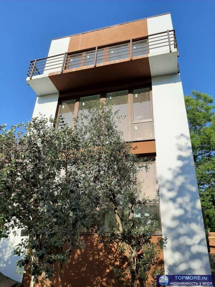 Продам новый дом, в элитном районе г Сочи. Из панорамных окон дома открываетсяпотрясающий вид. Дом монолитный.Первый... - 1