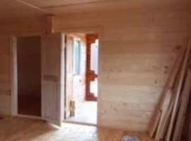 Участок 5 соток,дом изготовлен из клееного бруса,обработан.