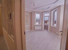 Продается Дворец в 10 минутах от моря!Площадь 325 кв.метров,...