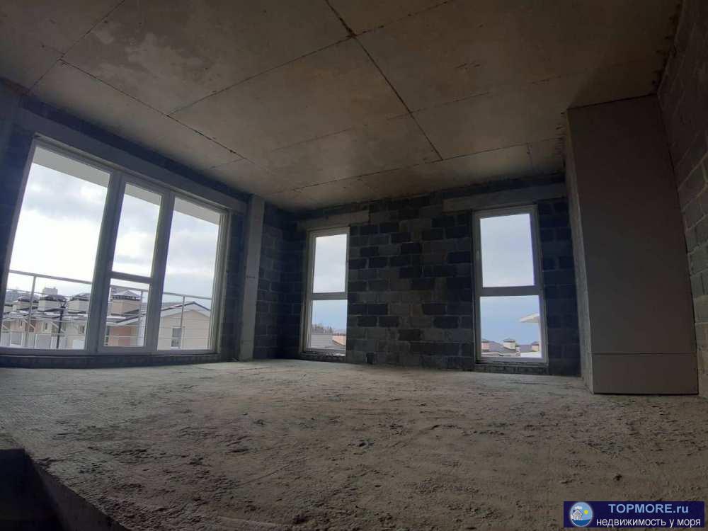 Продаётся таунхаус с панорамными окнами,балконом и приусадебным участком в центре Адлера.Коммуникации... - 1