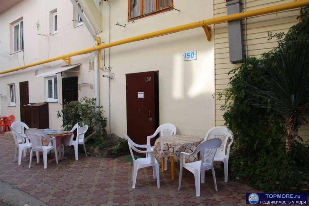 продается котедж на берегу черного моря. все комуникации центральный (газ.свет вода канализация) отличное место для... - 1