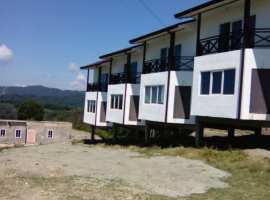 Продаю жилой дом блокированной застройки с участком 300 м2,...