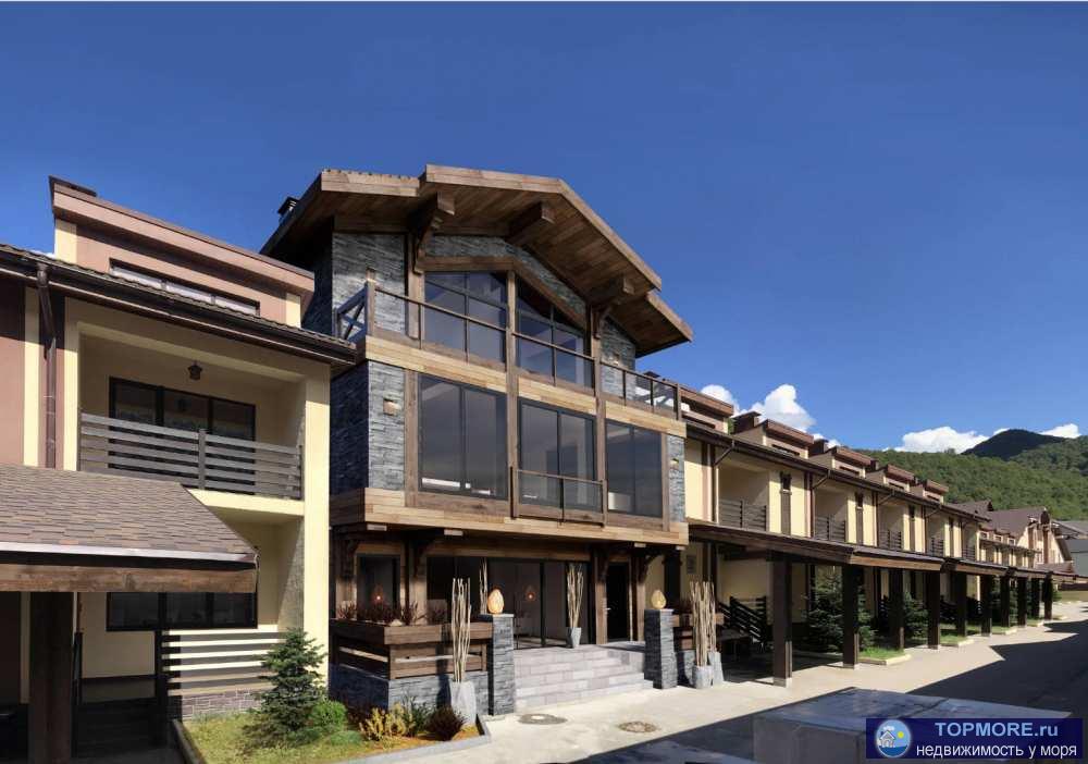 Трехэтажный таунхаус в коттеджном поселке, площадь 360 кв м. Возможна продажа отдельно первого этажа, и второго и... - 1