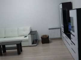 В доме заведены все комуникации газ вода свет . Выполнен...