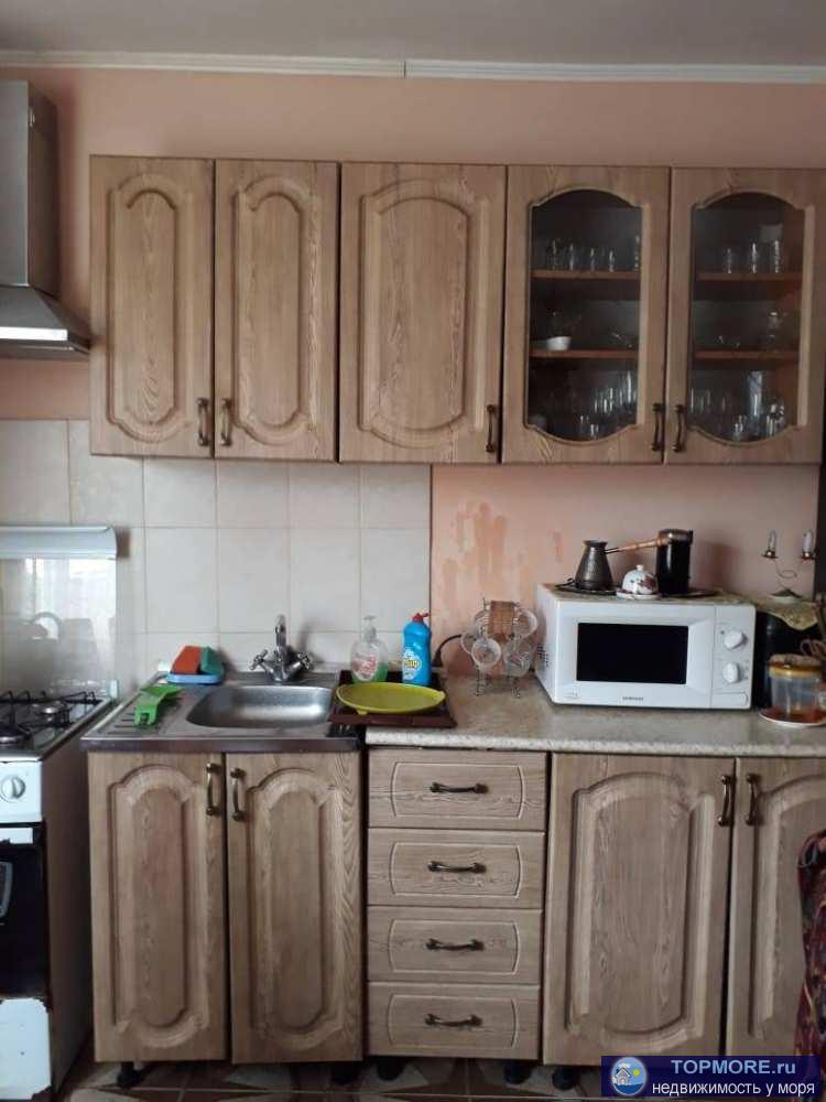 Продаю жилой гараж 3 этажа. Фундамент-бетонный ленточный. Стены-керамзитобетон. Перекрытия ж/бетон,... - 2