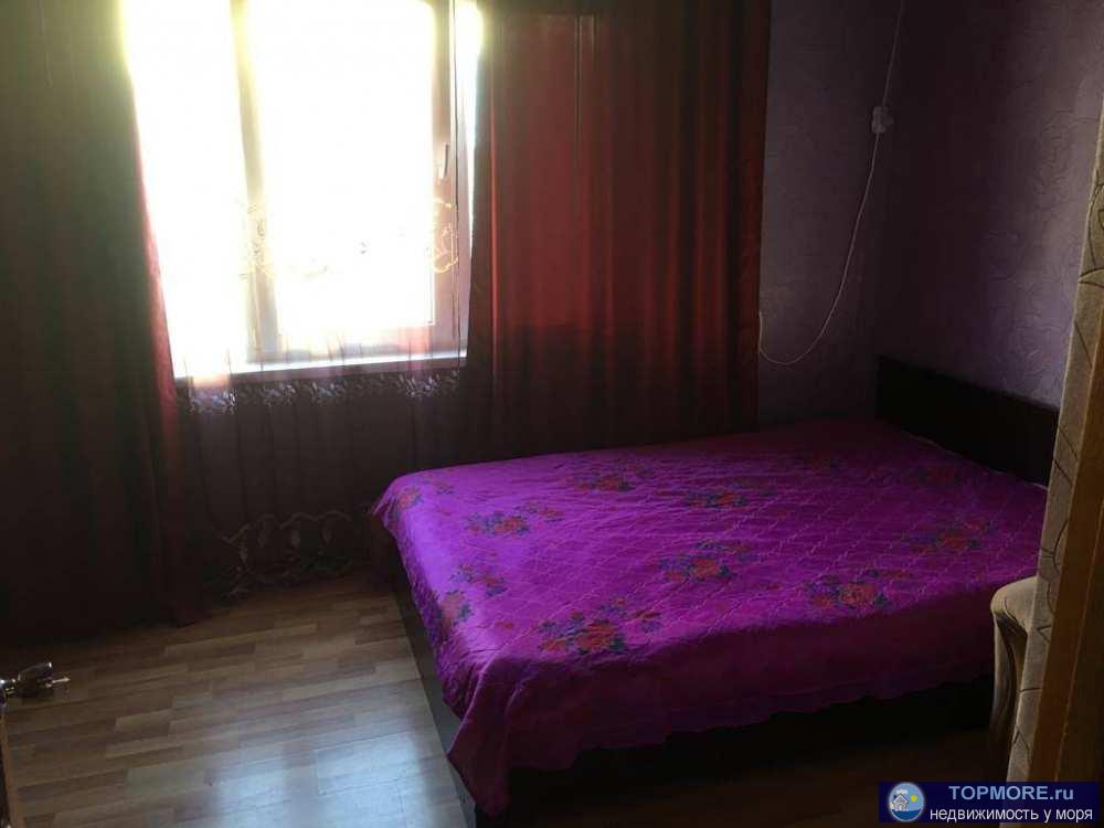 В центре курортного поселка Лазаревское продается трехэтажный таунхаус (или минигостиница). Расположена между двумя...