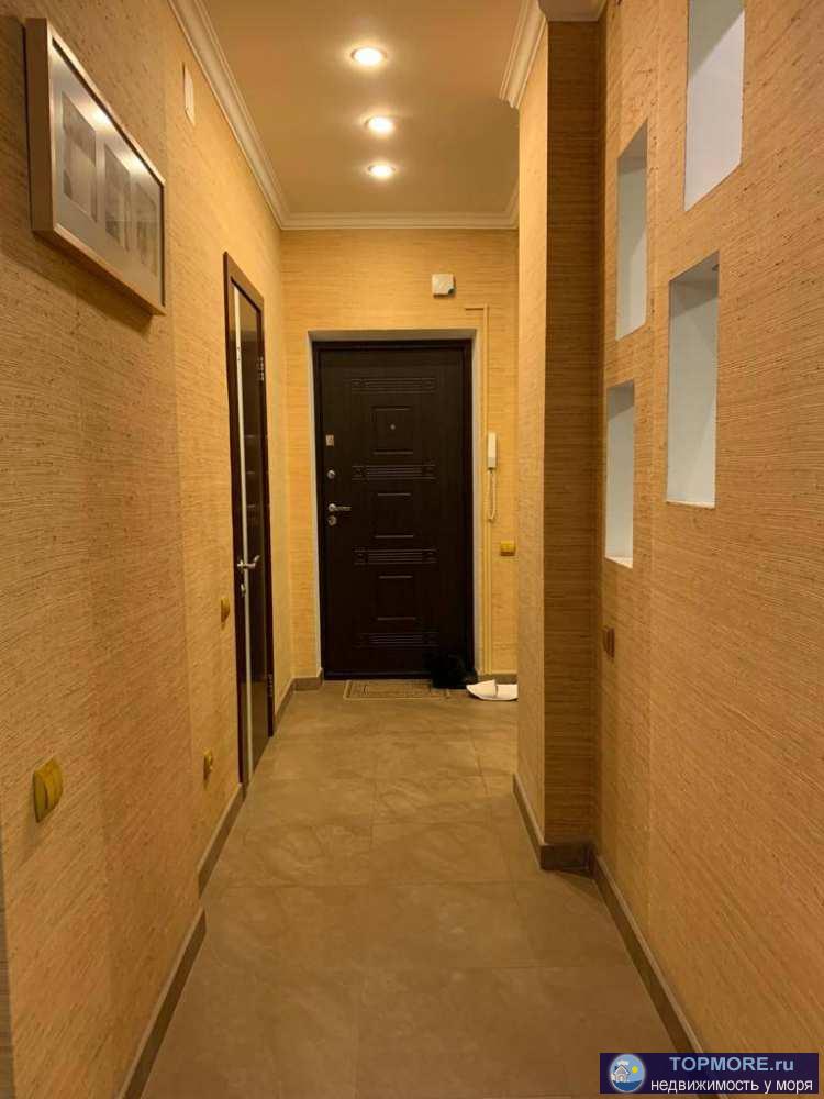 Продается квартира общая площадь 48 кв м с видом на бухту. Квартира с хорошим ремонтом и мебелью. Маленькие... - 1