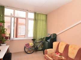 Продается светлая и уютная квартира в центре г. Геленджика площадью...