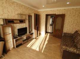 Продается уютная квартира с ремонтом, мебелью и техникой в центре...