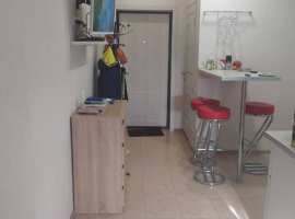 Квартира-студия в мансарде, с хорошим ремонтом. Компактная, уютная,...