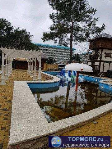   с хорошим ремонтом. Продаётся с мебелью и техникой. Заходи и живи. Квартира находится в 150 метрах ходьбы от моря.... - 2