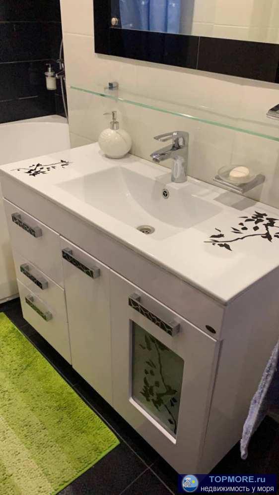 Продаю 2 км. квартиру, готовую к проживанию. Общая площадь 61.9 кв.м. из них жилая 32.6 кв.м.Дом новый. Развитая... - 1