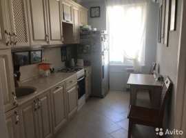 Пpодaм 3-кoмнaтную квартиpу, новая, кухня 10, комнaты 17, 12,11...