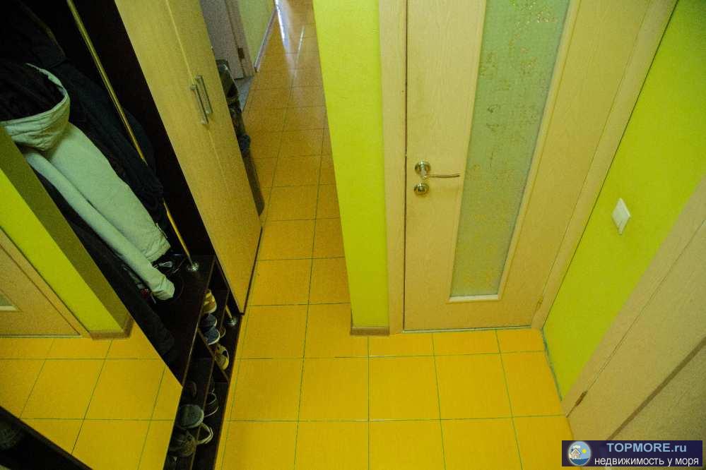  Продаю уютную просторную квартиру в малоквартирном доме в тихом районе Геленджика. Квартира состоит из двух... - 2