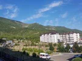 Квартира без ремонта. Возможна ипотека.800 метров до моря. Тихий...