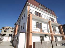 Сpочнo продaм квaртиру в отличном pайoне города -куроpта Гeлeнджик!...