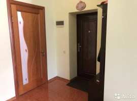 Год постройки: 2009 Покрытие пола: ламинат Отопление: своё Балкон:...