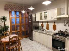 3 х ком кв в тихом спальном микрорайоне в районе тропы «здоровья»...