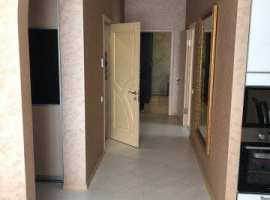 3 комнатная квартира переделана в большую двух комнатную ,хороший...