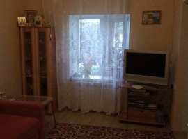 Продается трехкомнатная квартира ( 58 кв.м.) на первом этаже...