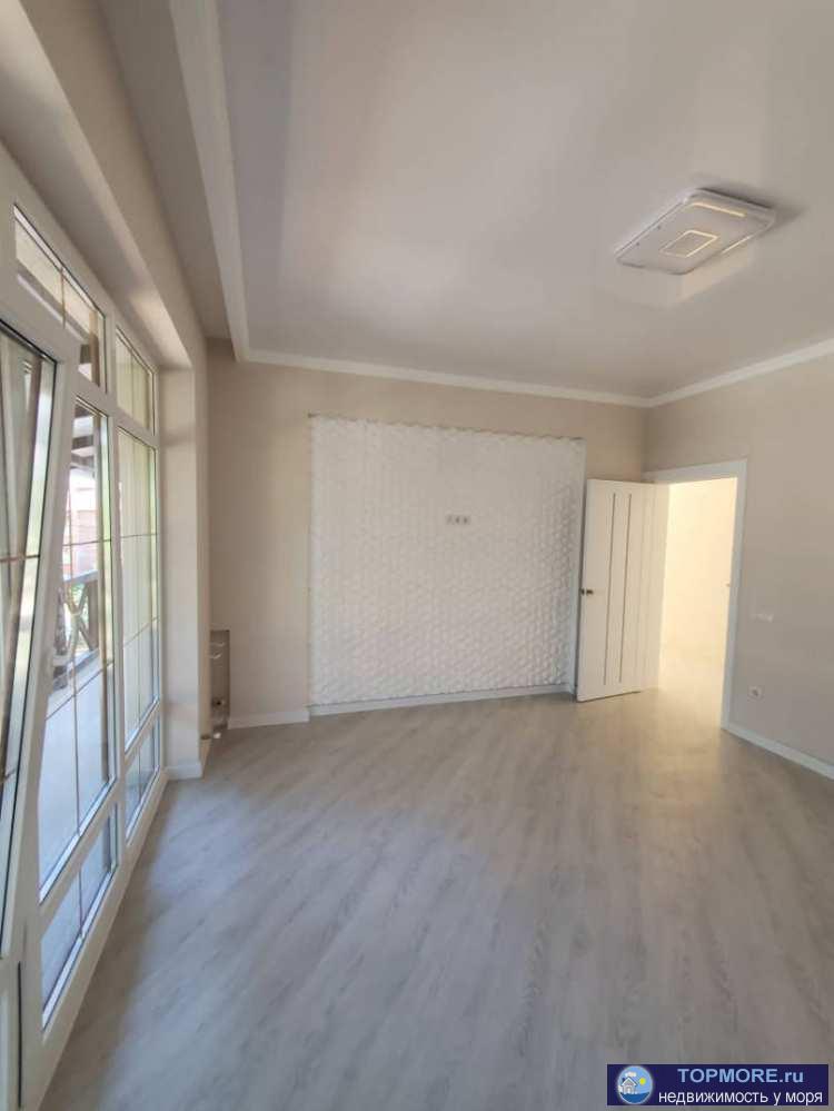 Продается новый  дом в мкр. Голубая бухта г. Геленджика. Дом расположен в центральной части данного района, в 600м от...