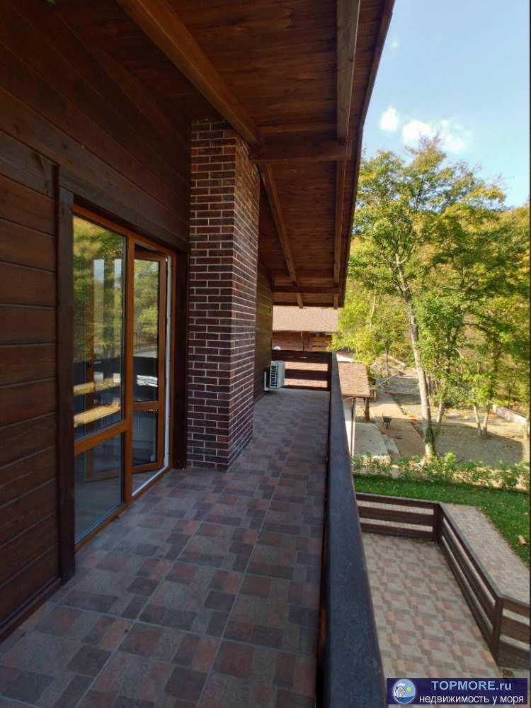 Продается дом в новом, престижном поселке Красная Поляна. 6 км от Геленджика по трассе м4 (10 минут на машине), не... - 2