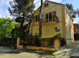 В продаже отличный,уютный дом на берегу моря в городе Геленджик.Дом...