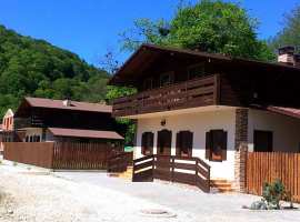 Продаю коттедж 130 кв.м., Краснодарский край, г.о. Геленджик, с....