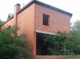 Продается в коттеджном посёлке 2-х этажный дом (все элементы ж/б...