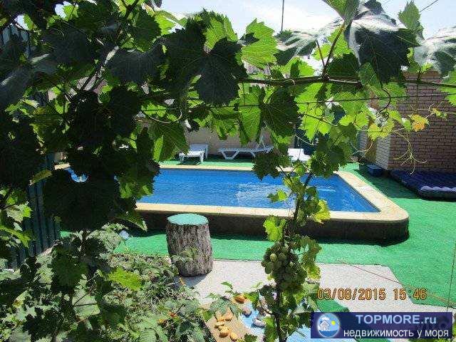 Продаётся новый 3-х этажный  жилой дом с гостиничными номерами. Общая площадь 600 кв.м., на участке 7 сотки. Большая... - 1