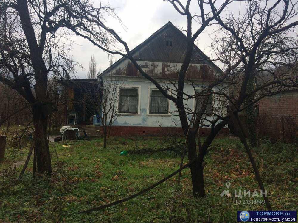 Продам дом .с. Пшада .Персиковый сад .Газ подведён к дому .Торг.Срочно ! 