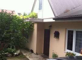 1/2 домa  50 кв,м (юpидичеcки отчуждено) на участке 5,61 cот, в...