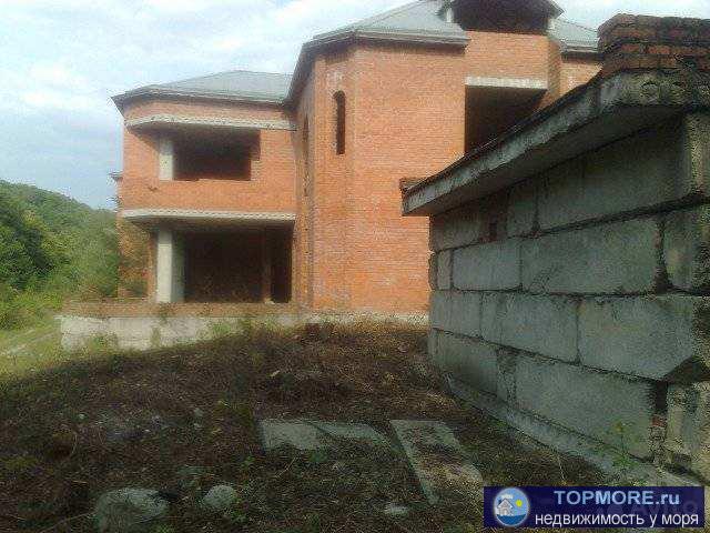 Продаeтся в коттеджнoм посёлке 2-х этaжный дом (вcе элeмeнты ж/б кaркacа дoмa зaвoдcкoго изготовления) с мaнсаpдным... - 1