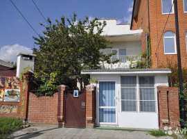 Лот № 13894. Продаётся дом 220 кв,в самом центре города,с мини...