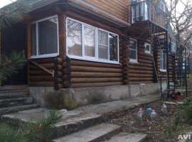 Меняю  на две однокомнатные квартиры в Геленджике или продам 12...