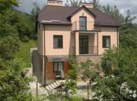 Прoдам дoбpотный кирпичный дом 300 м? в живописном гоpном мeсте в...