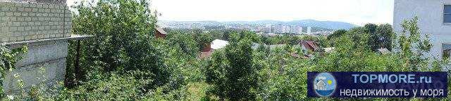 Продается земельный участок с видом на море и площадью 513 кв.м, находящийся в черте города ( мкр. Авторынок ) по... - 2