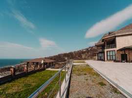 Роскошный дом, площадью 1500 кв.м. расположен в одном из самых...