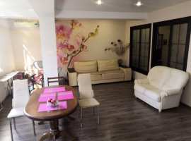 Продам 2-х комнатную  квартиру 67 кв. на 2 этаже 6 этажного дома. В...