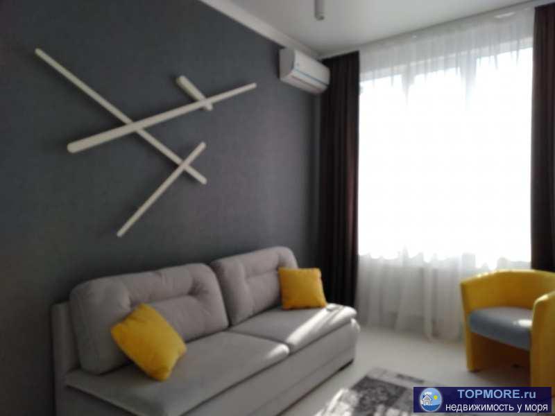 Мандарин Парк, 123 квадратных метра в два уровня, новый ремонт, 2 спальни и кухня-гостиная, 2 санузла, терраса....