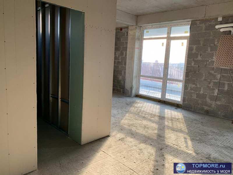 Отличная квартира в Сочи.  Центральные коммуникации, газовое автономное отопление. Комплекс оснащен видео...