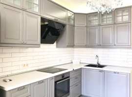 Продаю 1,5 х квартиру в современном доме бизнес класса. Закрытая...