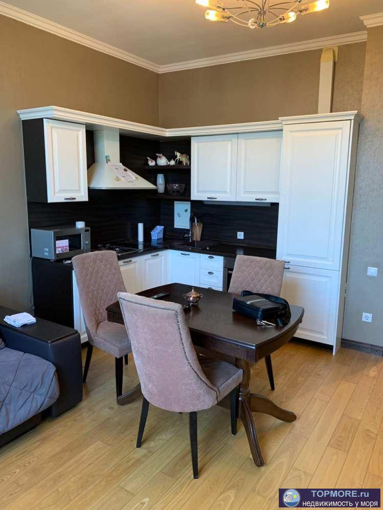 Квартира с дизайнерским ремонтом . 2 отдельные комнаты, хороший вид из окна, идеальная транспортная доступность. вся...